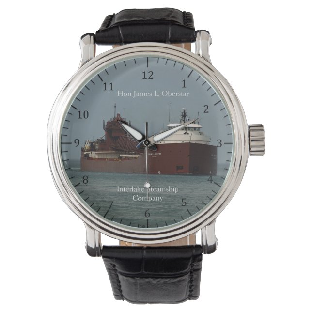Montre L'honorable James L. Oberstar (devant)