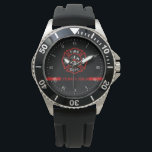 Montre Ligne rouge mince Nom personnalisé Frappe pompier<br><div class="desc">Vous faites partie de la fraternité et de la fraternité de la secourt du feu. Célébrez cela avec cette montre personnalisée qui met votre nom en rouge le long de la ligne rouge mince continue le long du centre inférieur de la montre. Plus près du centre, le symbole classique des...</div>