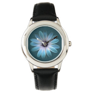 Montre Marguerite azurée sur l'obscurité jusqu'à la co
