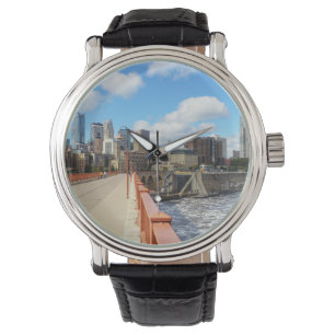 Montre Minneapolis