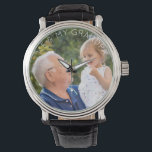 Montre Moi et mon grand-père Photo enfant personnalisée<br><div class="desc">Mon grand-père et moi. Photo personnalisée. Texte blanc personnalisé.</div>