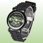 Montre Nom personnalisé grand frère noir enfants<br><div class="desc">Célébrez le moment spécial de devenir un grand frère avec cette montre personnalisée pour enfants ! Dotée d'un design cool noir et vert clair, cette montre affiche fièrement "Promu à Big Brother" avec le nom de votre fils sur le visage. C'est le cadeau idéal pour tout nouveau grand frère, les...</div>