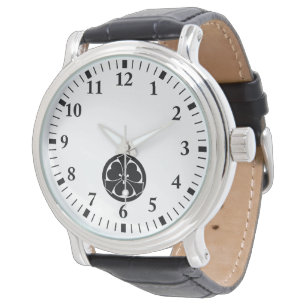 Montre Oxalis avec épées saillantes en cercle