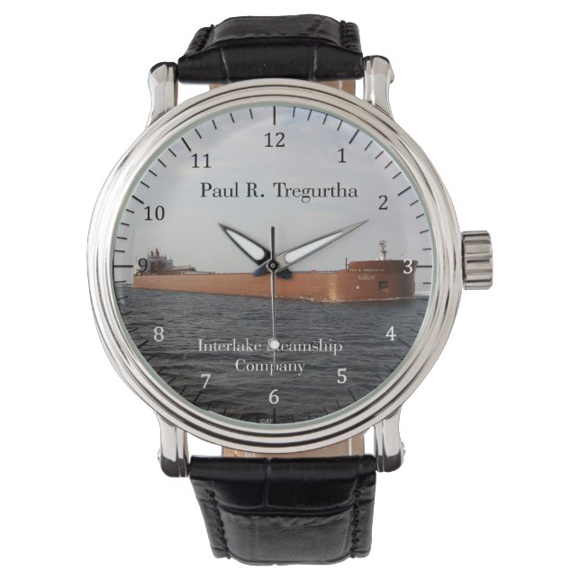 Montre Paul R. Tregurtha (devant)