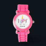 Montre Personnalisé mignon jolie couronne de fleur de lic<br><div class="desc">Avec ma licorne aux cheveux arc-en-ciel, illustration de la tête de couronne avec des fleurs et de mignonettes lessives. Offrez-lui un cadeau spécial et personnalisé pour son anniversaire et incluez-en un pour les invités de sa fête dans leur cadeau. Rappelez-lui sa beauté et sa grâce avec cette montre rose, élégante...</div>