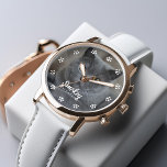 Montre Photo Cat personnalisée<br><div class="desc">Les chats laissent des empreintes de pattes dans votre coeur. Affichez votre photo de chat préférée avec cette belle montre personnalisée parfaite pour la Meilleure Chat Maman/Papa du Monde.</div>