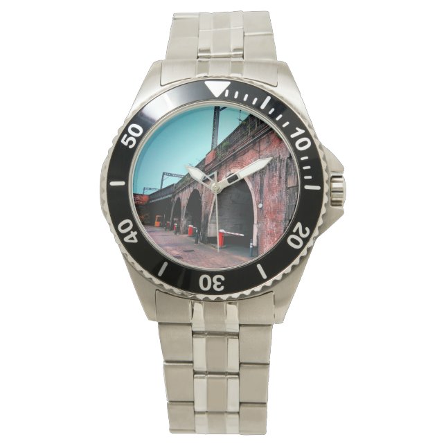 Montre Pont ferroviaire de Leeds (devant)