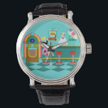 Montre Retro Soda Fontaine Watch<br><div class="desc">Servez quelque chose de spécial avec cette Retro Soda Fountain Watch. L'art minimaliste, dessin animé, présente l'intérieur du lieu le plus frais de la ville. C'est une fontaine de soda des années 50, dans toute sa gloire kitsch ! Sur fond de mur d'aqua, on peut voir des affiches annonçant les...</div>