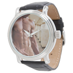 Montre SlipperyJoe cheminée homme musclé six pack abs