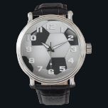Montre Sportsman Ball<br><div class="desc">Un ballon de football avec des numéros d'horloge modernes blancs faciles à lire. Une excellente idée cadeau pour les joueurs de football et les fans de football.</div>