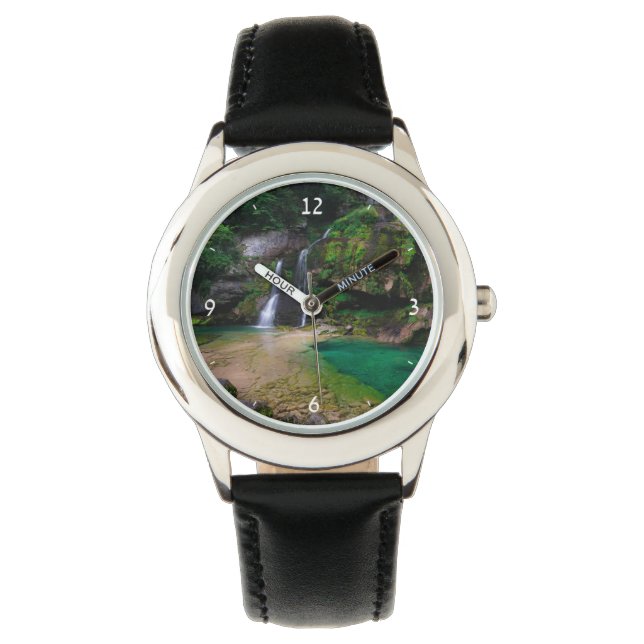 Montre Superbe cascade Virje, Slovénie Poster (devant)