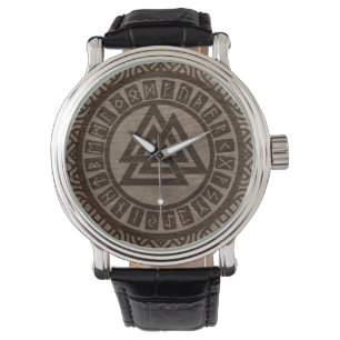 Montre Symbole de noix de caille et runes sur Motif celti