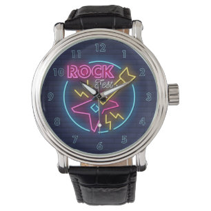 Montre Symbole Simulé Rock Fest Neon contre mur de brique