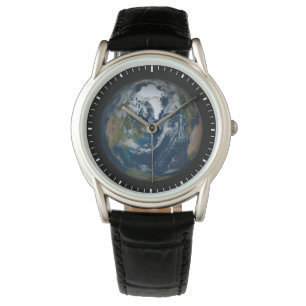 Montre Terre Avec Nuages Et Glace De Mer 2