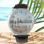 Montre Texte de la photo de famille<br><div class="desc">Ajoutez Votre photo préférée d'un séjour d'été,  voyage,  enfants,  petite amie/petit ami ou animal de compagnie. Chiffres noirs. Modèle pour votre texte,  lettres noires.</div>