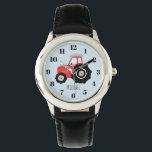Montre Tracteur de ferme rouge avec nom Enfants<br><div class="desc">Ce joli design fait partie d'une collection de mignons doodles de transport pour vêtements et accessoires pour enfants. Le design se compose d'un tracteur rouge griffé à la main et coloré sur le bleu, et peut être personnalisé avec le nom de votre garçon. Parfait pour une ferme et tracteur amoureux...</div>