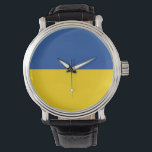 Montre Ukraine Drapeau, Ukraine Pays Cadeau Patriotique<br><div class="desc">Montrez votre patriotisme avec ces créations en vedette du programme Ukraine Flag Ukraine Country Pride ! Fait un grand cadeau pour maman,  papa,  fils,  fille,  cousins,  grand-mère ou grand-père ukrainiens et amis qui aime le pays de l'amant tenue d'Ukraine.</div>