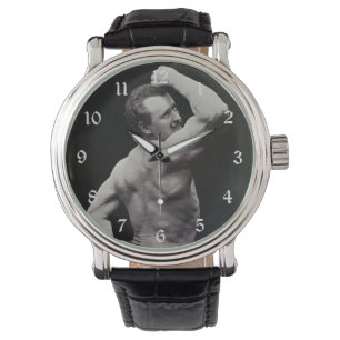 Montre Une nouvelle pose par les hommes forts Eugen Sando