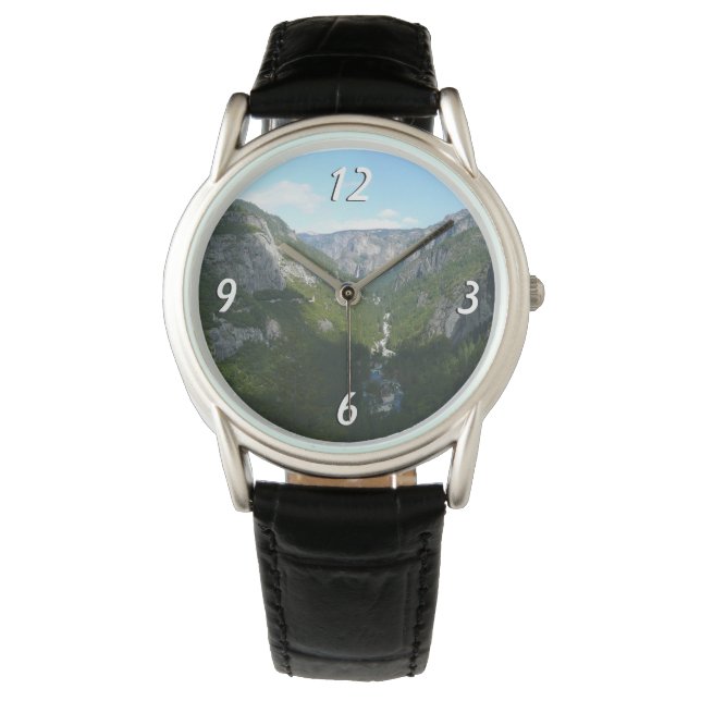 Montre Vallée de Yosemite dans le parc national de Yosemi (devant)