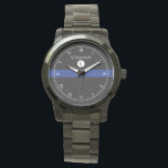 Montre Veille de l'agent de ligne bleue mince<br><div class="desc">Un monogramme élégant noir,  blanc,  bleu rayé montre avec une tache pour le nom du destinataire du cadeau et le nom de famille monogramme initial. Un grand cadeau pour toute personne qui fait partie de la police,  actuellement en service ou à la retraite.</div>