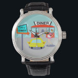 Montre Veille du dîner des années 1950<br><div class="desc">Servez quelque chose de spécial avec cette Diner Watch des années 50. Le dessin animé est composé d'un bâtiment en brique rouge avec des fenêtres bleues, de portes doubles grises et d'un panneau blanc qui dit "Diner" perché sur le toit. Dans le parking, un deuxième panneau est sur un poteau....</div>