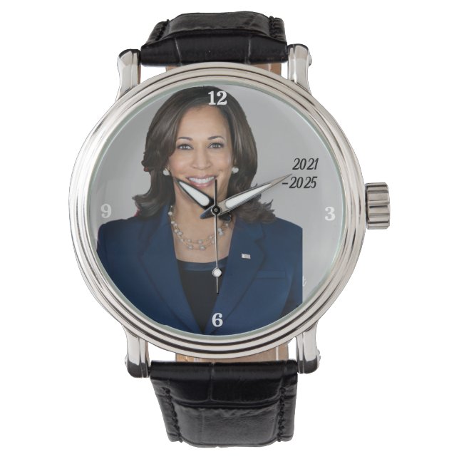 MONTRE VICE PRESIDENT KAMALA HARRIS  (devant)
