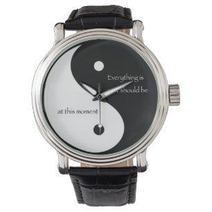 Montre Yin et Yang "tout est pendant qu'il devrait être