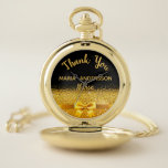 Montres De Poche Infirmière à la retraite noir or arc merci<br><div class="desc">Élégant,  classique,  glamour et féminin. Un cadeau pour une infirmière à la retraite. Un arc et un ruban de couleur or. Arrière - plan noir. Avec le texte : Merci,  modèles pour un nom et une profession,  profession.</div>