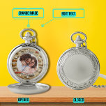 Montres De Poche Meilleur papa jamais Portrait avec Arrière - plan<br><div class="desc">Donnez un cadeau qui permet à quelqu'un de se rappeler de ceux qu'ils aiment à chaque fois qu'ils vérifient l'heure Vous pouvez modifier le texte,  la photo,  et l'arrière - plan en toute transparence. Ce design a un design de cadran analogique avec un arrière - plan de voiture d'époque.</div>