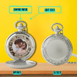 Montres De Poche Meilleur papa jamais Portrait Vintage Arrière - pl<br><div class="desc">Donnez un cadeau qui permet à quelqu'un de se rappeler de ceux qu'ils aiment à chaque fois qu'ils vérifient l'heure Vous pouvez modifier le texte,  la photo,  et l'arrière - plan en toute transparence. Cette conception a un design analogique de cadran avec un arrière - plan sportif vintage.</div>