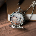 Montres De Poche Photo de l'anniversaire moderne personnalisée<br><div class="desc">Design élégant avec une photo personnalisée parfaite pour les cadeaux de Noël,  comme un cadeau de Fête des pères,  anniversaire de mariage,  etc.</div>