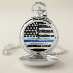Montres De Poche Retraite de police personnalisée en ligne bleue mi<br><div class="desc">Célébrez et montrez votre reconnaissance à un policier exceptionnel avec cette Mince Ligne Bleue Merci Police Retrait de la montre de poche - Drapeau américain dans les couleurs de Police Drapeau, design en détresse. Parfait pour les récompenses de service, les cadeaux d'anniversaire de la police et les cadeaux de retraite...</div>