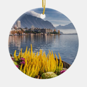Montreux, Zwitserland, het mooie meer van Genève U Keramisch Ornament