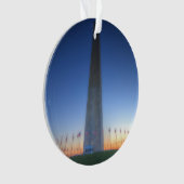 Monument de Washington avec coucher de soleil oran (devant)