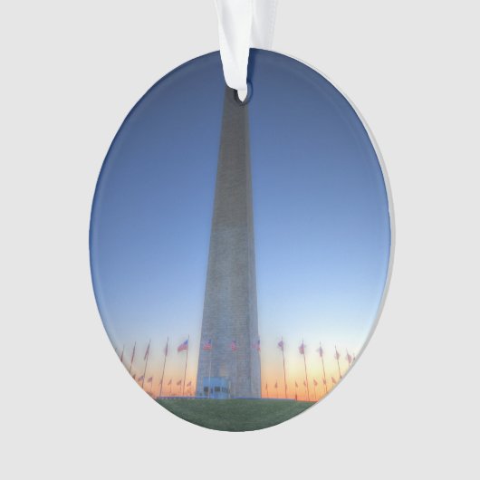 Monument de Washington avec coucher de soleil oran (devant)