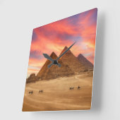 Monumenten | The Great Pyramids Vierkante Klok (Hoek)