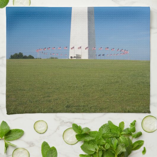 Monumenten Washington Monument with Flags Theedoek (Gevouwen)