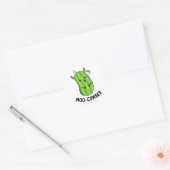 Moo-cumber Funny Veggie Cucumber Pun Ronde Sticker (Envelop)
