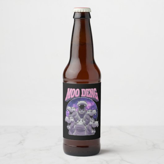 MOO-DENG DE BEROEMDE BABY PIGMY HIPPO MOODENG BIER ETIKET (Voorkant)