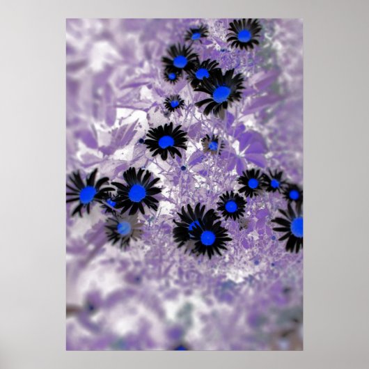 Moody Abstract Black & Blue Daisy op Paars Plant Poster (Voorkant)