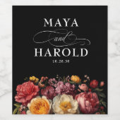 Moody Black Floral Botanische bruiloft Wijn Etiket (Enkel label)