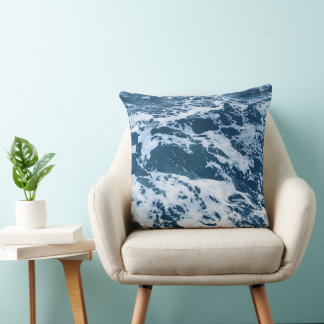 Moody Blue Ocean Waves Kussen