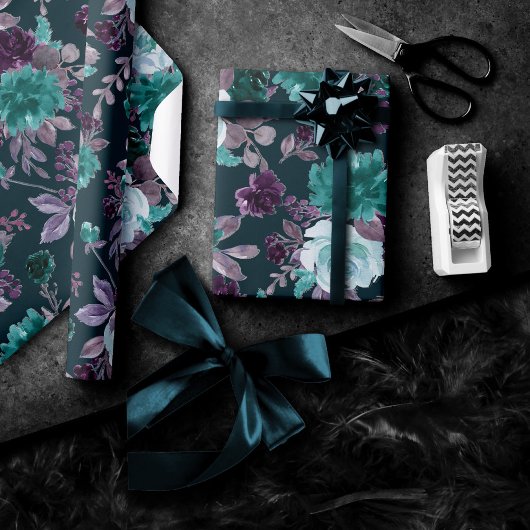Moody Boho | Diep Blauwgroen en Aubergine Paarse P Cadeaupapier