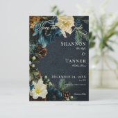 Moody Elegant Winter Blauw Bloemen Pine bruiloft Save The Date (Staand voorkant)