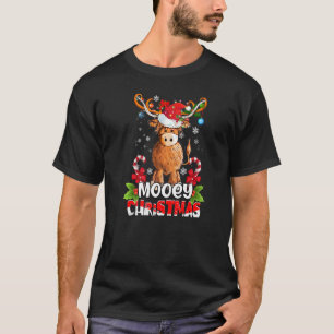 Mooey Kerstmis  Schotse Hooglander Kerst Licht Ker T-shirt