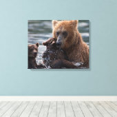Mooi Beer en haar kubussen Canvas Afdruk (Insitu (Houten vloer))