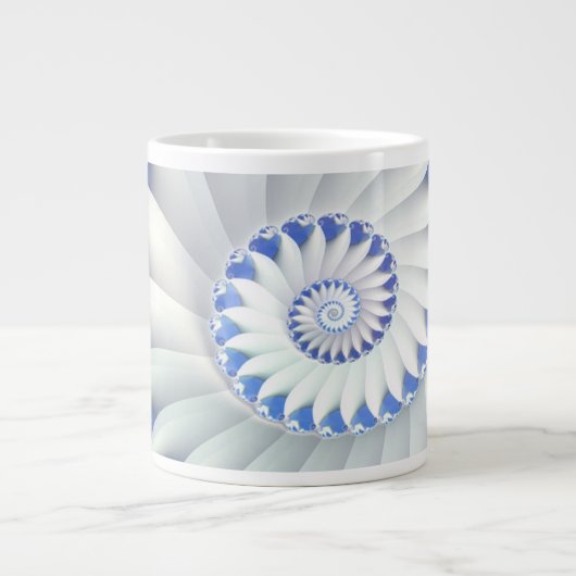 Mooi blauw en wit Zee Shell Fine Fractal Art Grote Koffiekop (Voorkant)