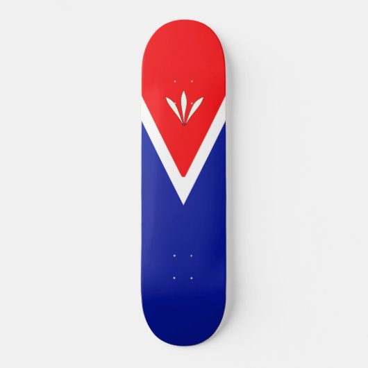 Mooi blauw rood en wit skateboard (Voorkant)