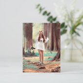 Mooi Hippie meisje in het bos Briefkaart (Staand voorkant)