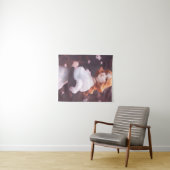 Mooi jong meisje van roze bloemen portret wandkleed (In Situ (horizontaal))